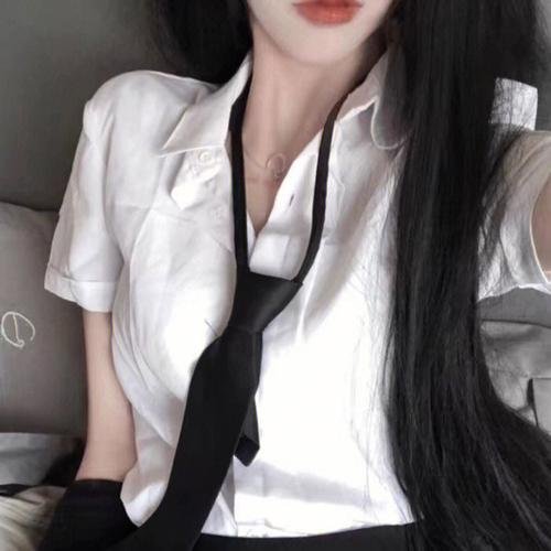 宝岛妖后